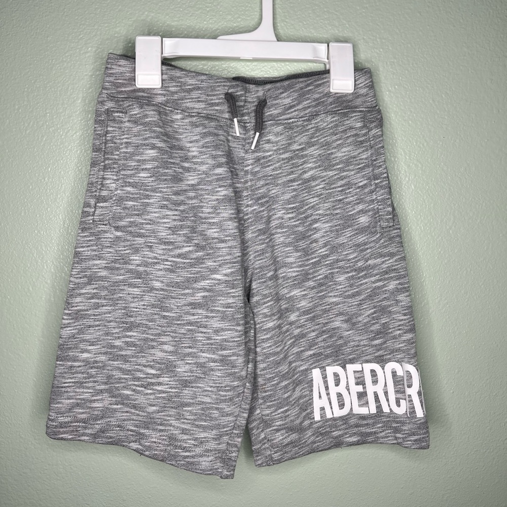 Abercrombie kids gray shorts